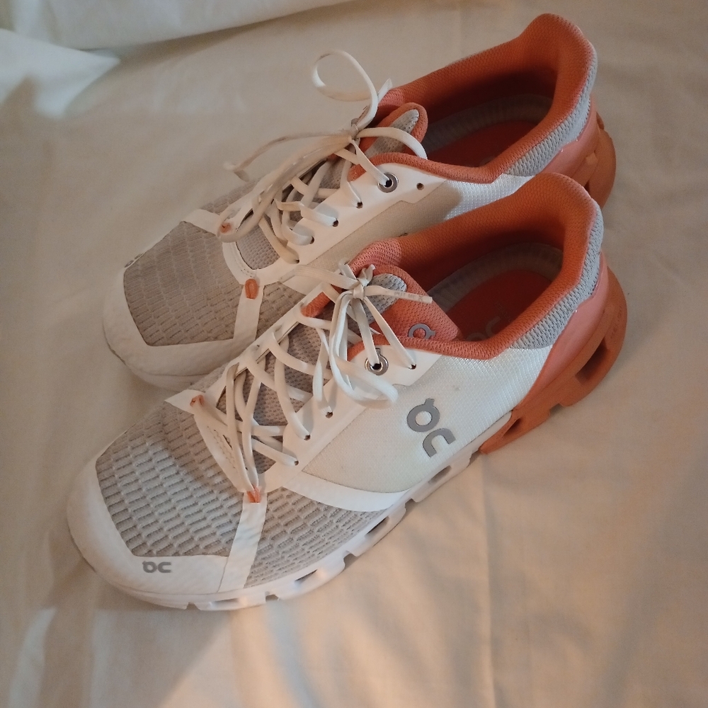 Women's On Cloudflyer Running Cloudtec Sneakers - image 3